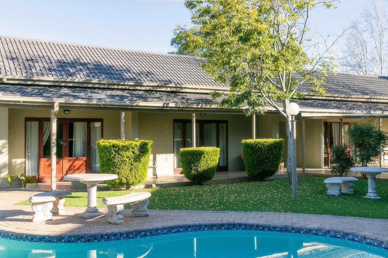 Mondior Manor Guest House Kimberley Exterior foto